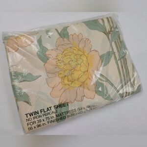 Utica Fine Arts Yves Saint Laurent Peony Twn Flat Sheet No Iron Percale
